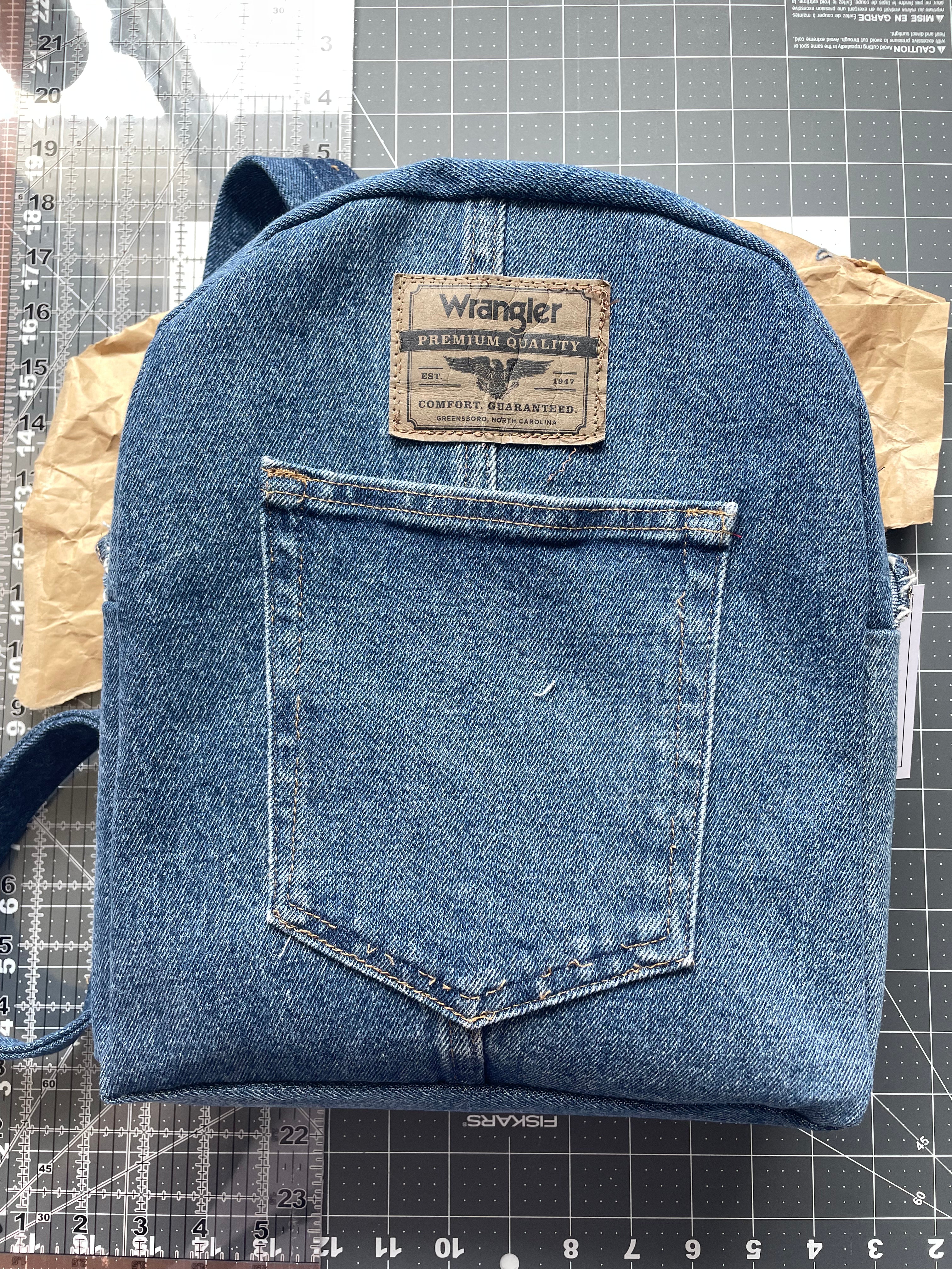 Backpack | Medium Wrangler