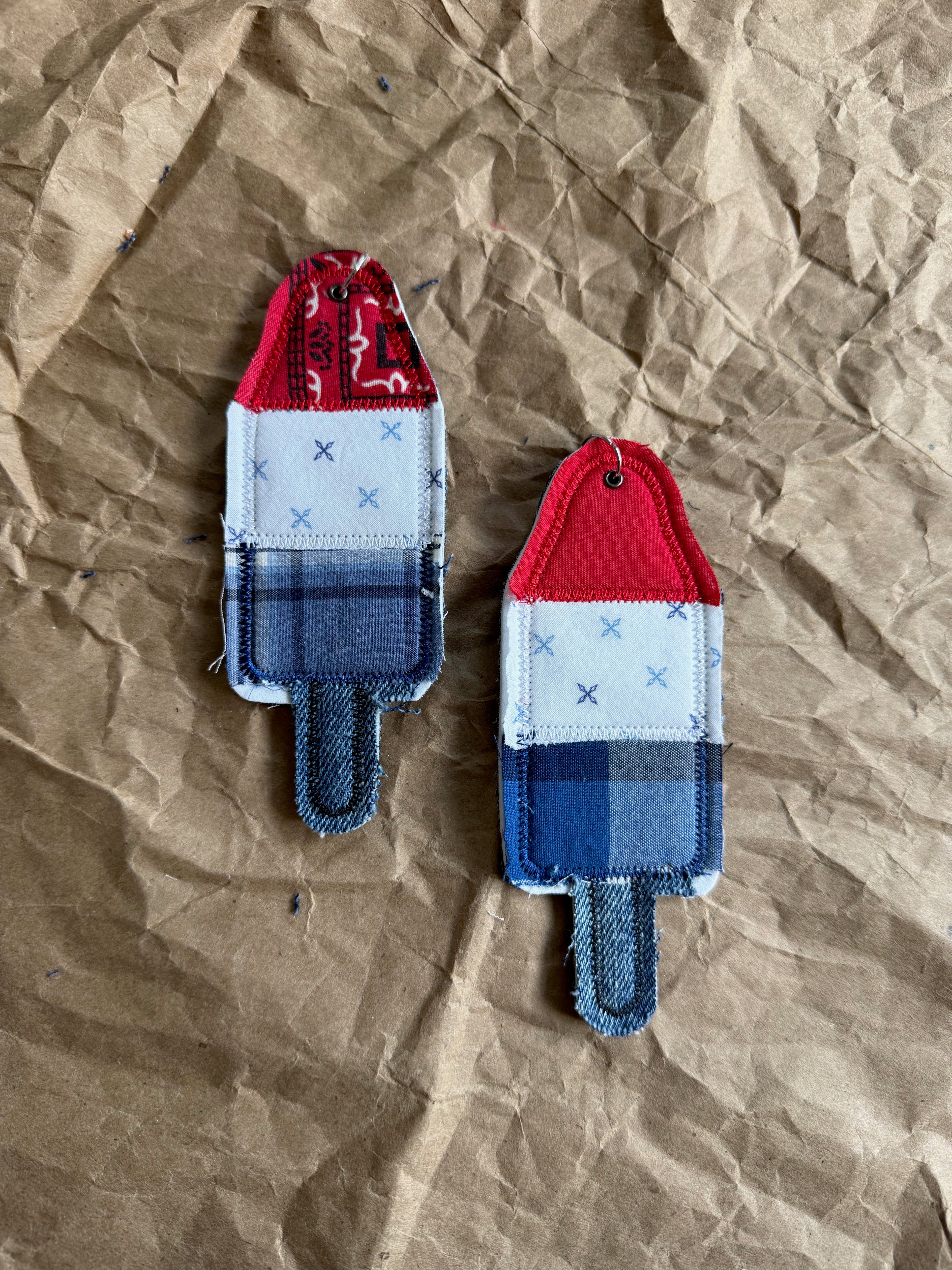 🗝️ Bomb Pop Embroidered Bag Charm